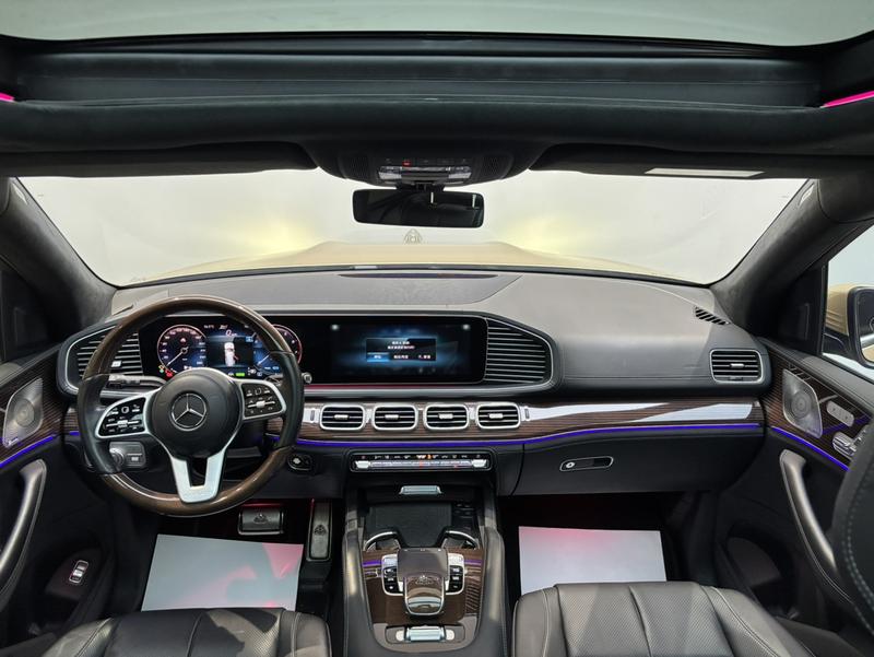 Mercedes-Benz Maybach GLS, 2022 — фото 10 из 12