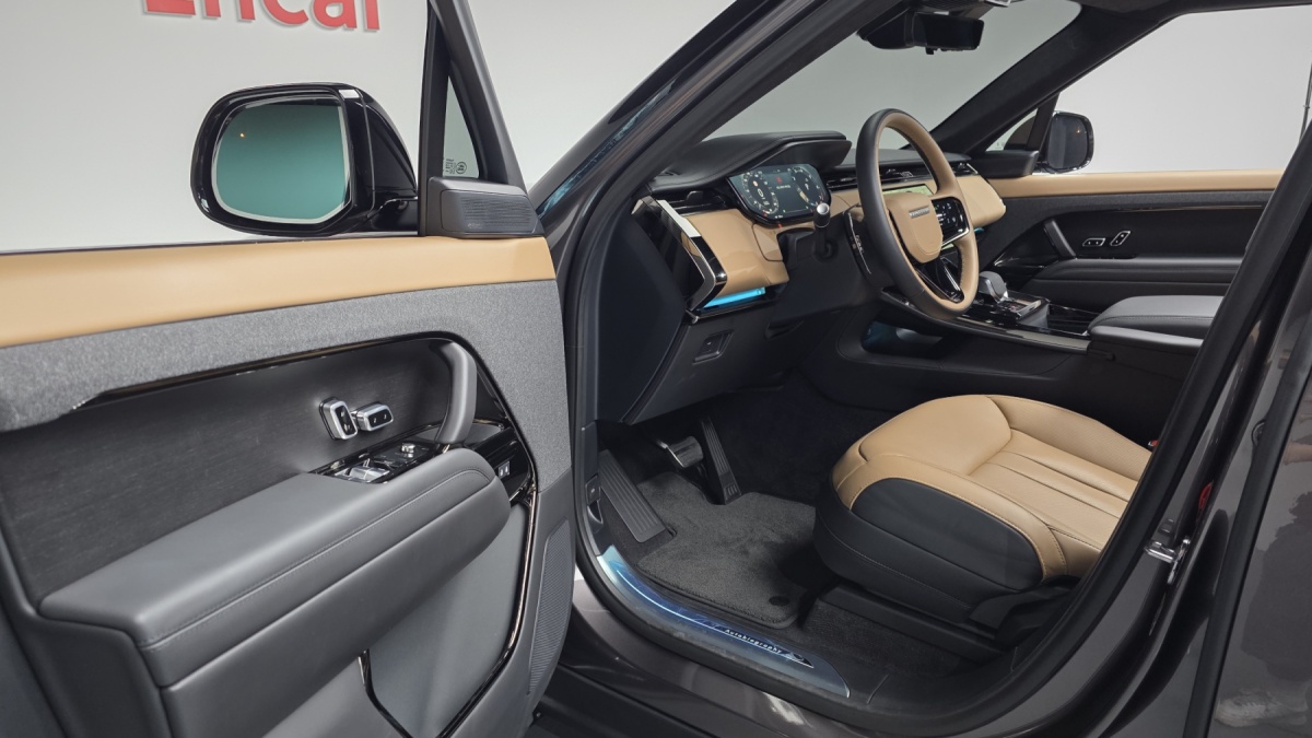 Land Rover Range Rover Sport, 2025 — фото 10 из 12