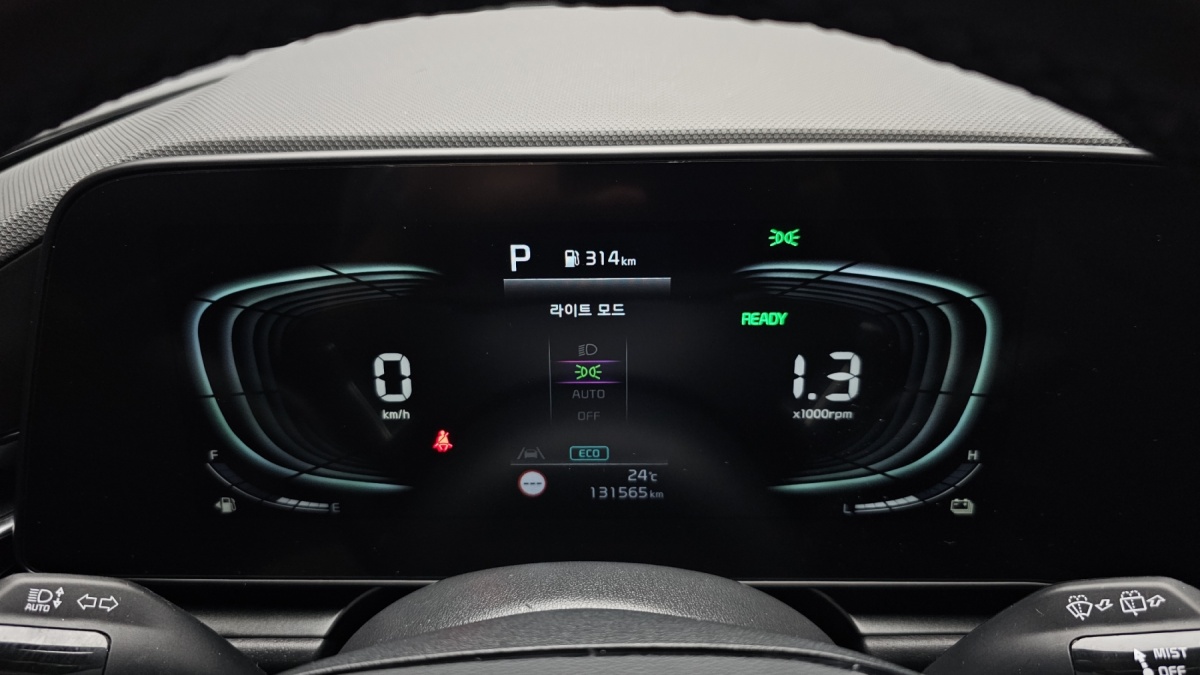 Kia Niro, 2022 — фото 7 из 12
