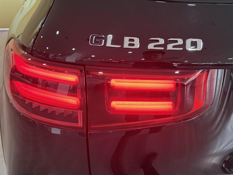 Mercedes-Benz GLB-Class, 2024 — фото 7 из 12