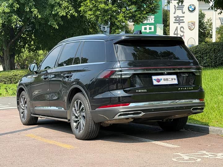 Lincoln Aviator, 2024 — фото 4 из 9