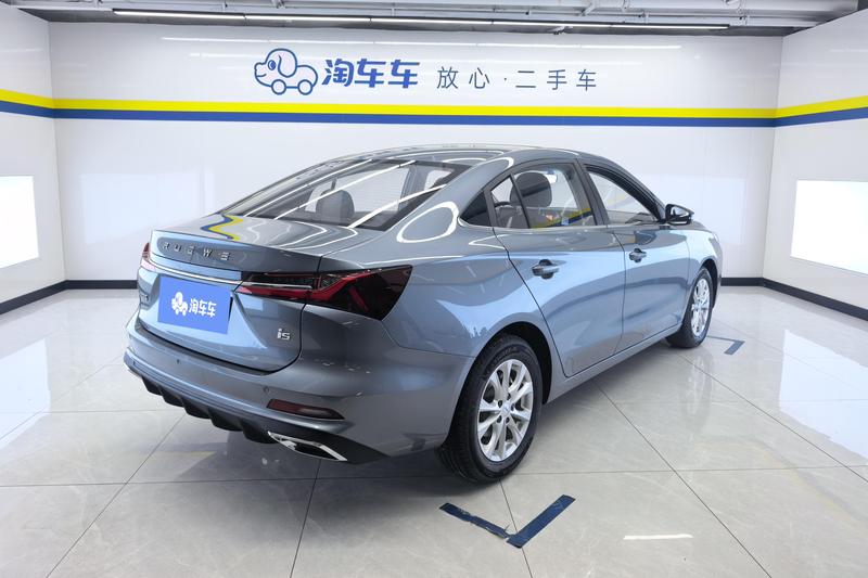Roewe i5, 2025 — фото 3 из 12