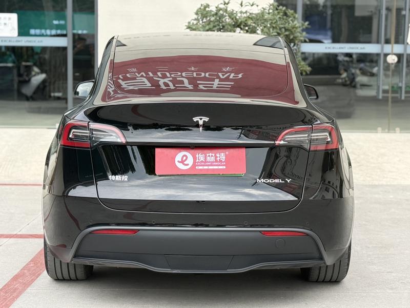 Tesla Model Y, 2023 — фото 5 из 10