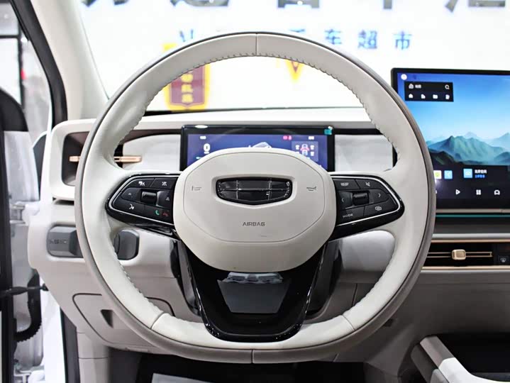 Geely Icon, 2025 — фото 6 из 9