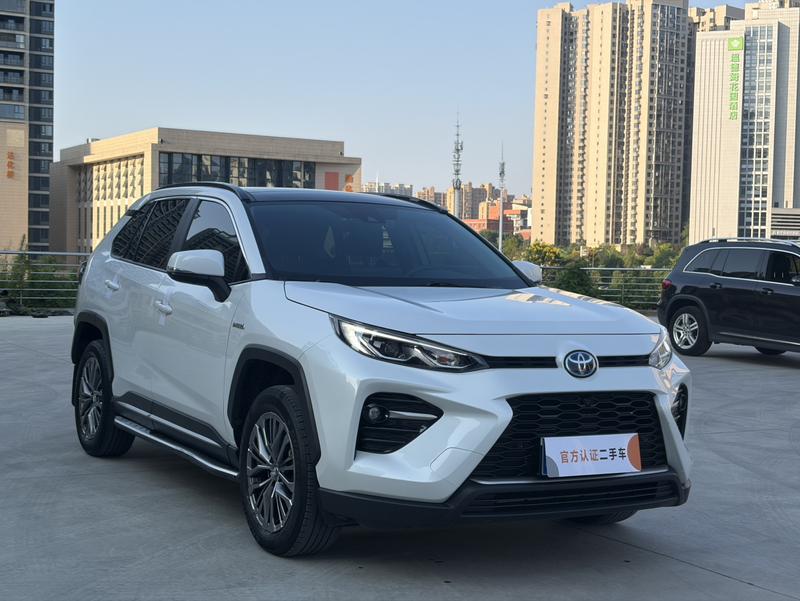 Toyota Wildlander, 2024 — фото 3 из 12