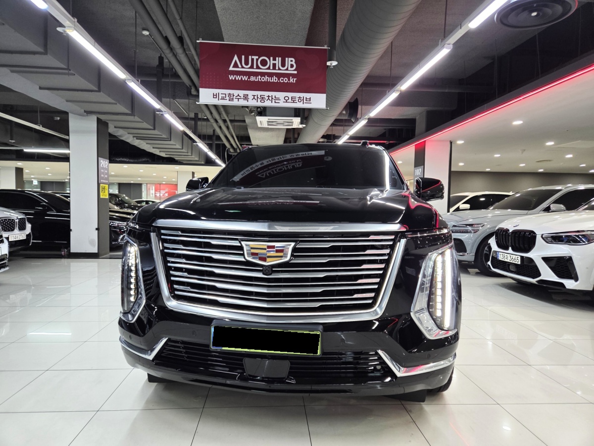 Cadillac Escalade, 2025 — купить в Владимире под ключ