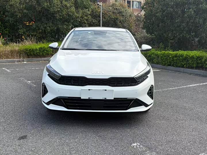 Kia K3, 2025 — фото 3 из 9