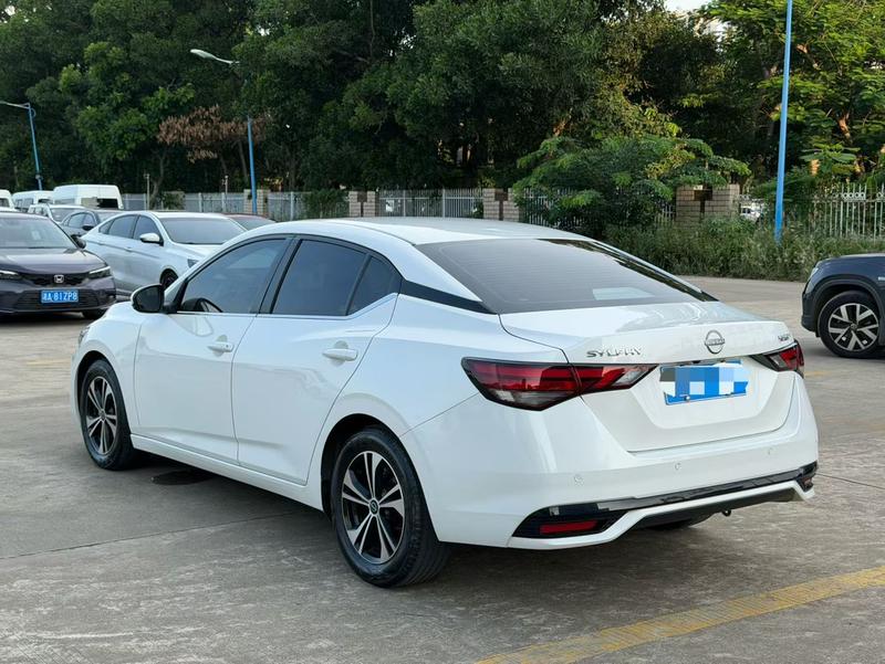 Nissan Sylphy, 2023 — фото 4 из 10