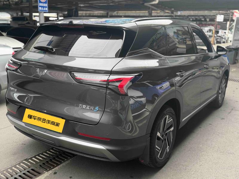 Wuling Starlight S, 2024 — фото 2 из 12