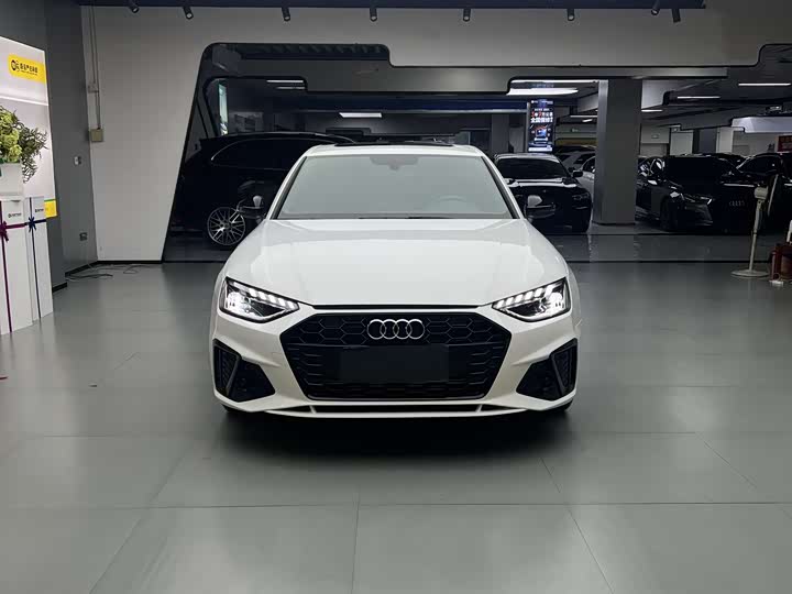 Audi A4L, 2025 — фото 2 из 9