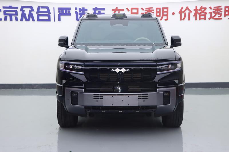 BYD FangChengBao Leopard 8, 2025 — фото 2 из 12