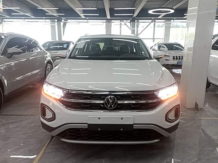 Volkswagen T-Roc, 2026 — фото 3 из 9