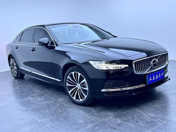 Volvo S90 Hybrid, 2023 — фото 3 из 9
