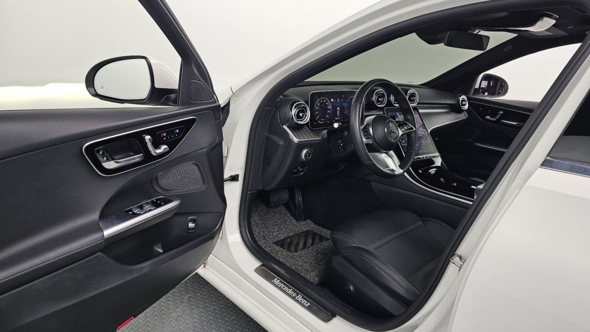 Mercedes-Benz C-Class, 2022 — фото 12 из 12