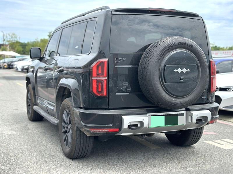 BYD FangChengBao Leopard 5, 2025 — фото 3 из 9