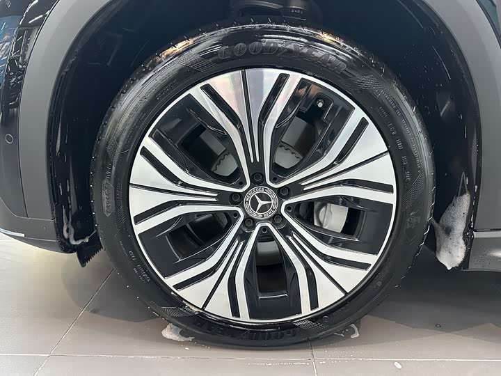 Mercedes-Benz EQE SUV, 2025 — фото 9 из 9