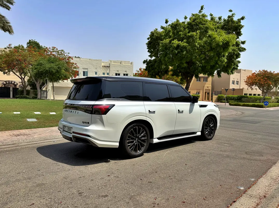 Infiniti QX80, 2025 — фото 3 из 10