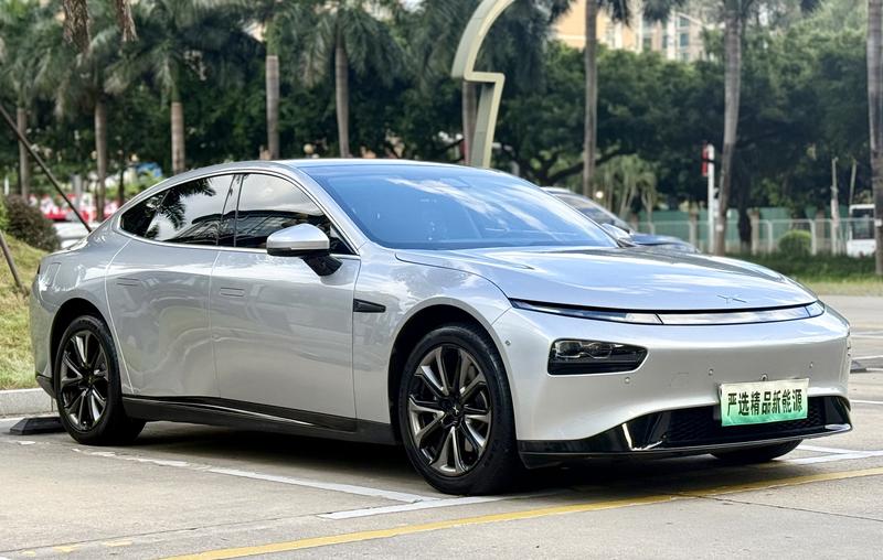 XPeng P7, 2023 — фото 3 из 12