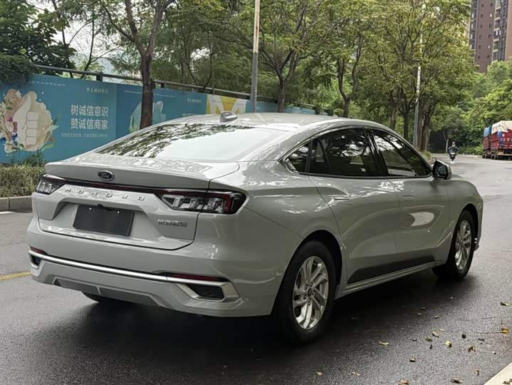 Ford Mondeo, 2023 — фото 7 из 9