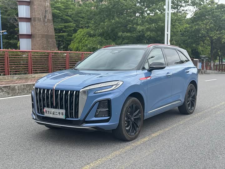 Hongqi HS3, 2023 — купить в Ульяновске под ключ