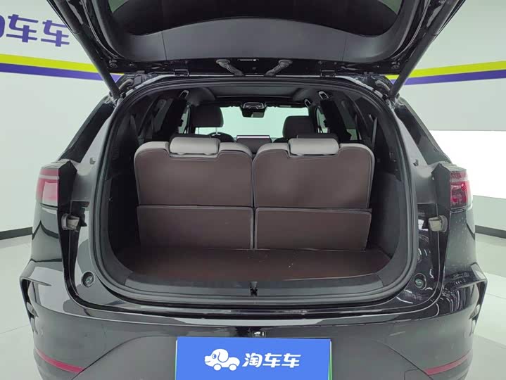 BYD Tang Hybrid/EV, 2024 — фото 4 из 9
