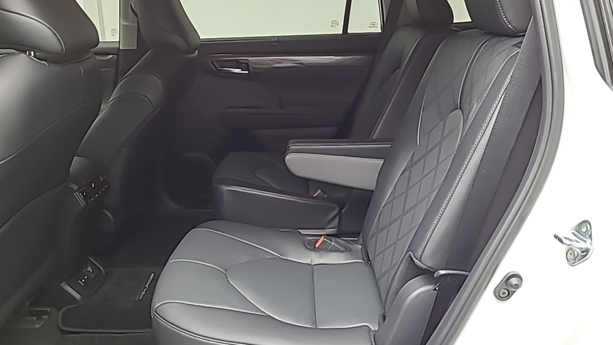 Toyota Highlander, 2025 — фото 11 из 12