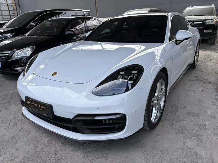 Porsche Panamera, 2023 — купить в Самаре под ключ