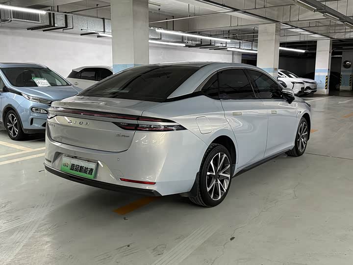 GAC Aion S Plus, 2023 — фото 8 из 9