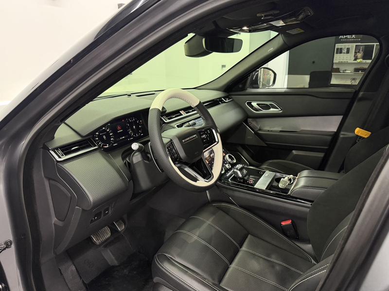 Land Rover Range Rover Velar, 2022 — фото 10 из 12