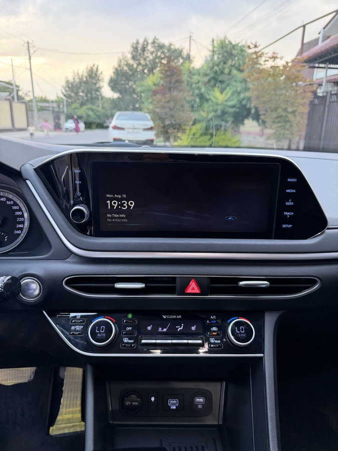 Hyundai Sonata, 2022 — фото 7 из 9