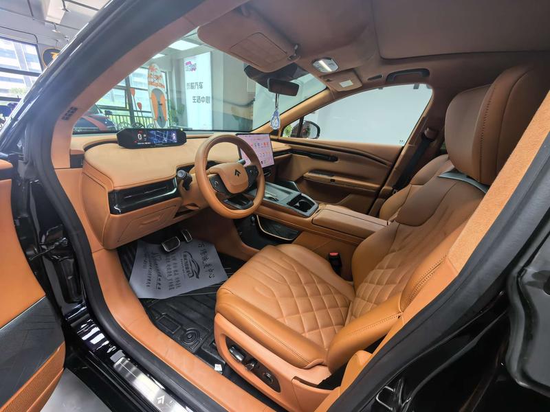 GAC Hyptec HT, 2025 — фото 10 из 12