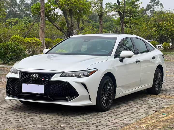 Toyota Avalon, 2021 — купить в Перми под ключ