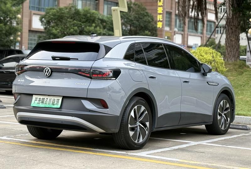 Volkswagen ID.4 Crozz, 2023 — фото 7 из 12