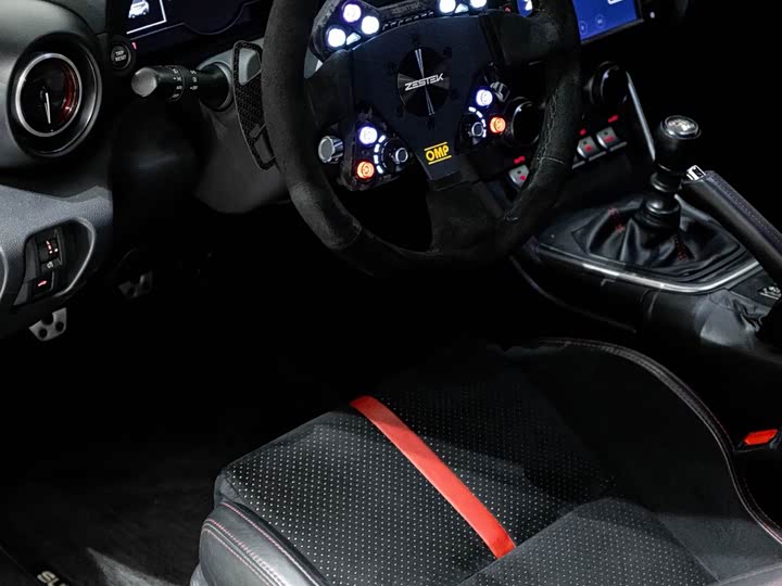 Subaru BRZ, 2022 — фото 7 из 9