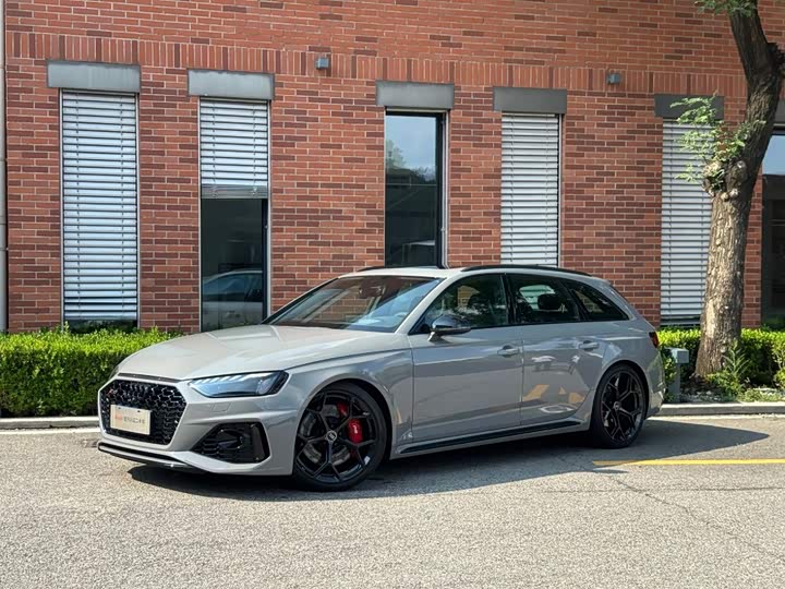 Audi RS 4, 2023 — купить в Белгороде под ключ