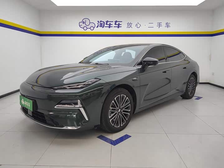Geely Galaxy Starshine 8 EM-i, 2025 — купить в Липецке под ключ