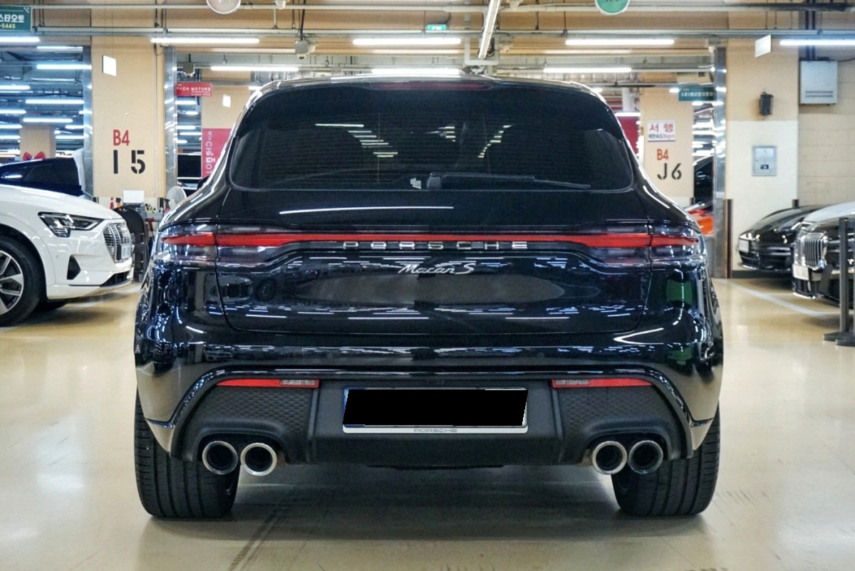 Porsche Macan, 2022 — фото 5 из 12