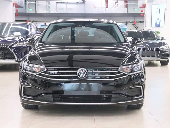 Volkswagen Magotan GTE Hybrid, 2022 — фото 2 из 9