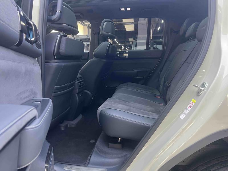 BYD FangChengBao Leopard 5, 2023 — фото 11 из 12