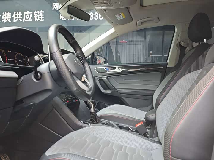 Volkswagen Tiguan X, 2024 — фото 4 из 9