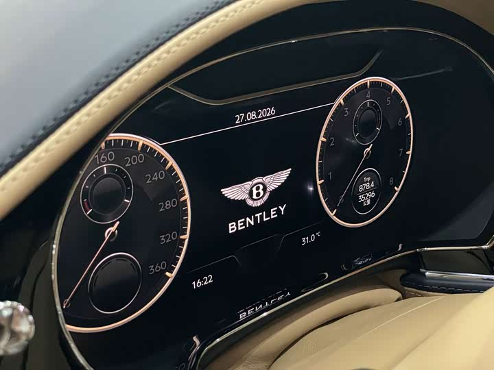 Bentley Flying Spur, 2022 — фото 3 из 9