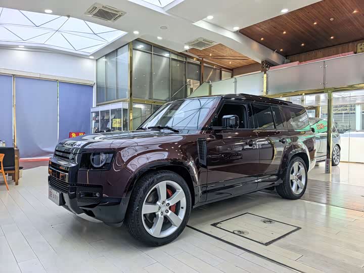 Land Rover Defender, 2024 — купить в Йошкар-Оле под ключ