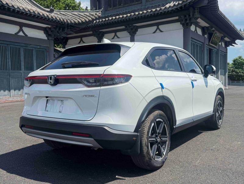 Honda Vezel, 2023 — фото 6 из 12