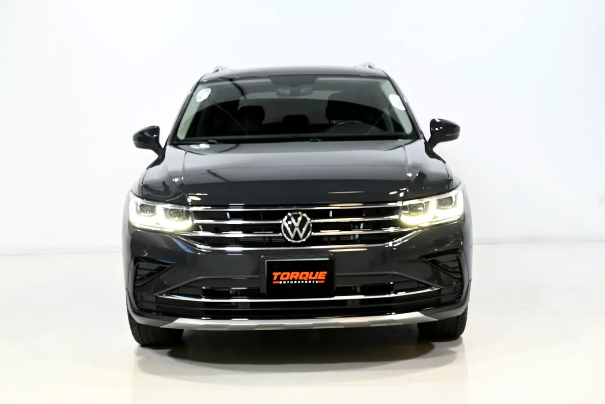 Volkswagen Tiguan, 2023 — фото 2 из 10
