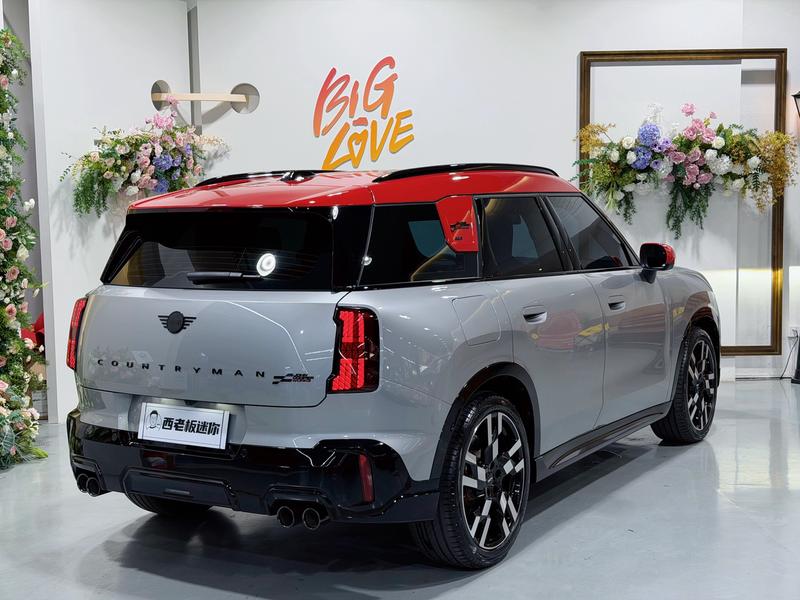 Mini Countryman JCW, 2026 — фото 5 из 10