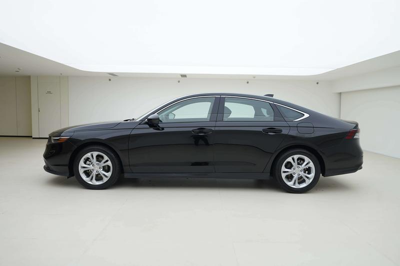 Honda Accord, 2023 — фото 3 из 12