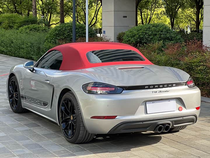Porsche 718, 2023 — фото 4 из 9