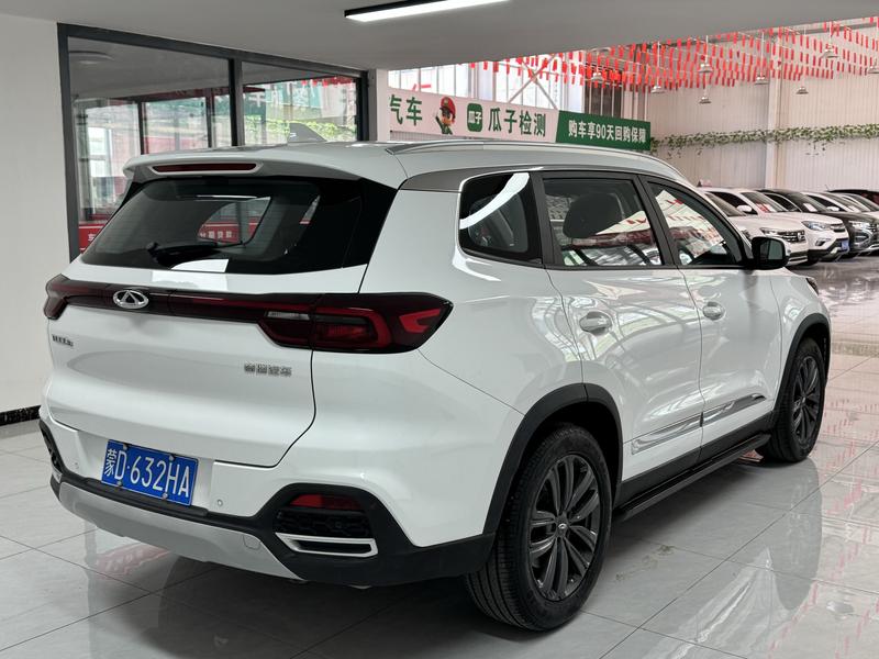 Chery Tiggo 8, 2022 — фото 6 из 10