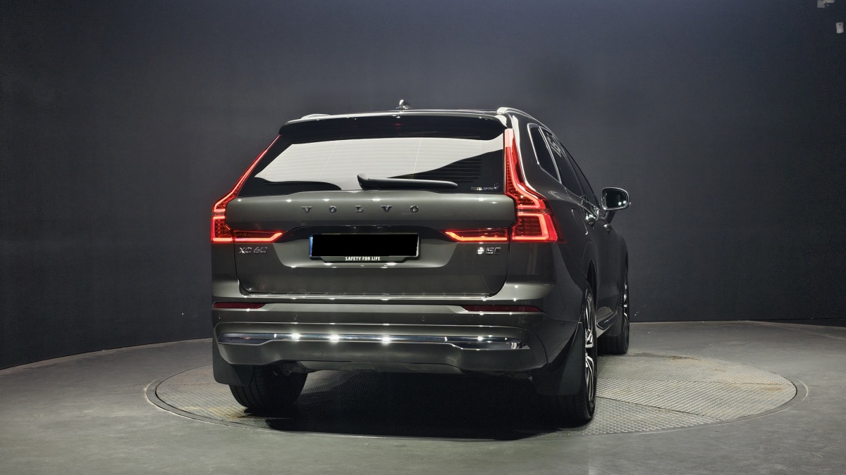 Volvo XC60, 2024 — фото 4 из 12