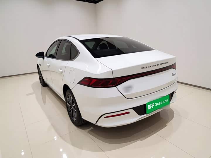 BYD Qin Plus, 2023 — фото 4 из 9
